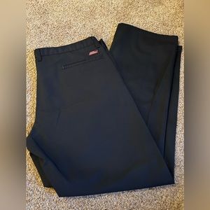 Black men’s Dickies. Size 34